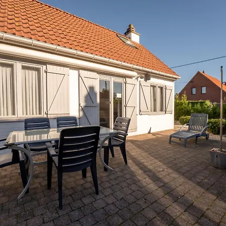 Vissershuisje 9-18 With Parking By Interhome Vakantiehuis *