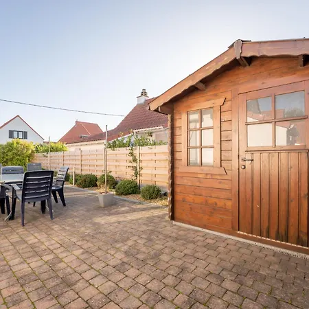 Vissershuisje 9-18 With Parking By Interhome * Mispelburg